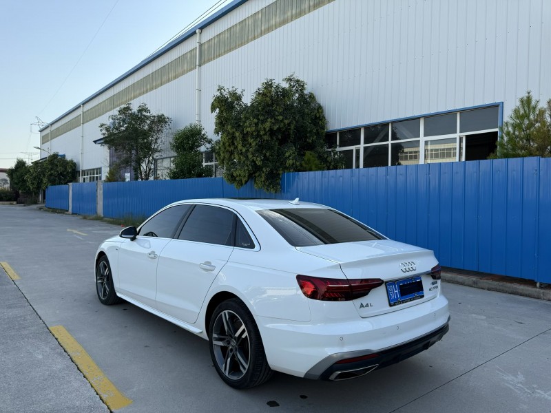 焦作21年奥迪A4L8