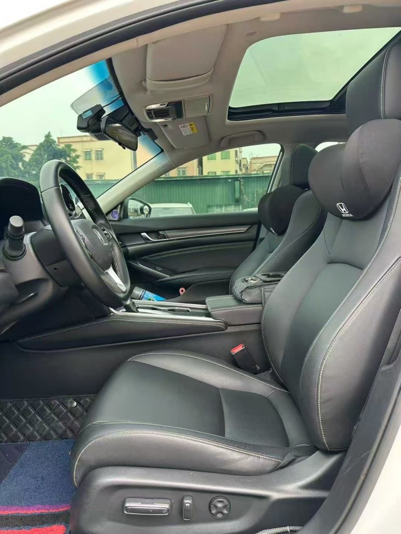 广州22年本田雅阁5