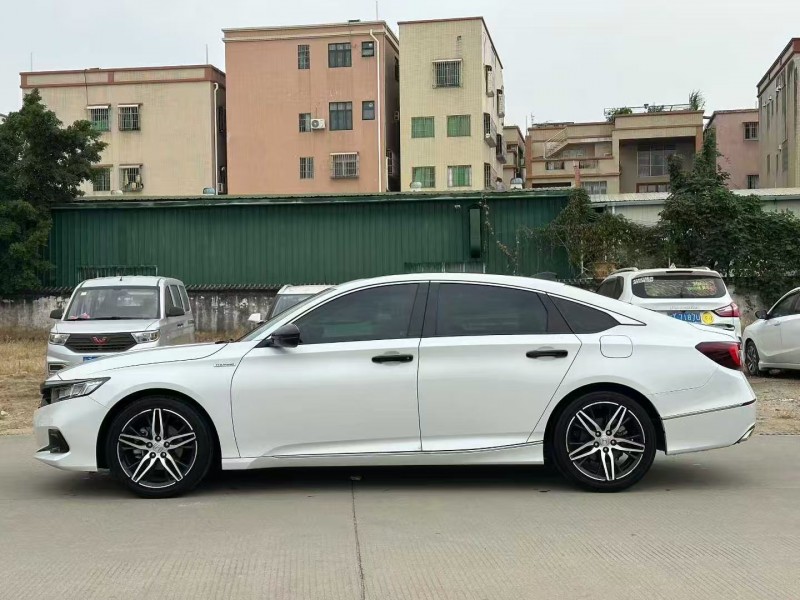 广州22年本田雅阁6