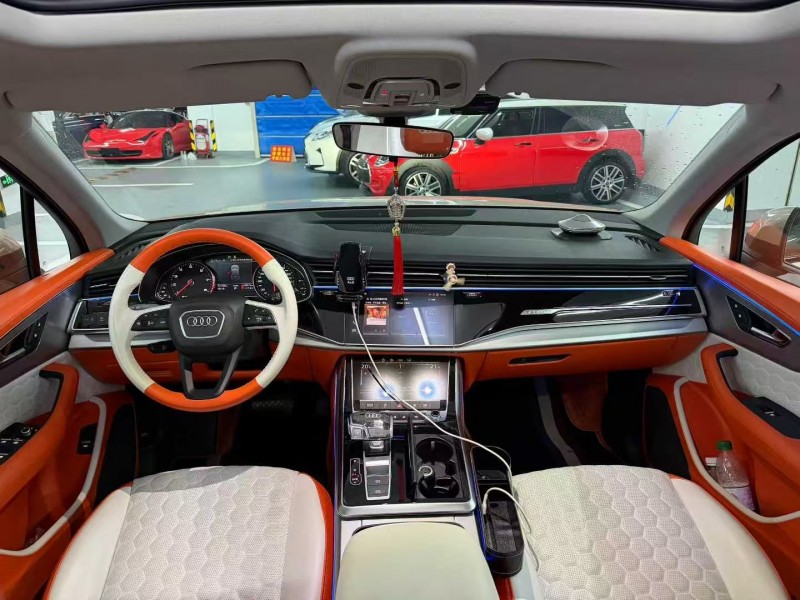 广州22年奥迪Q75