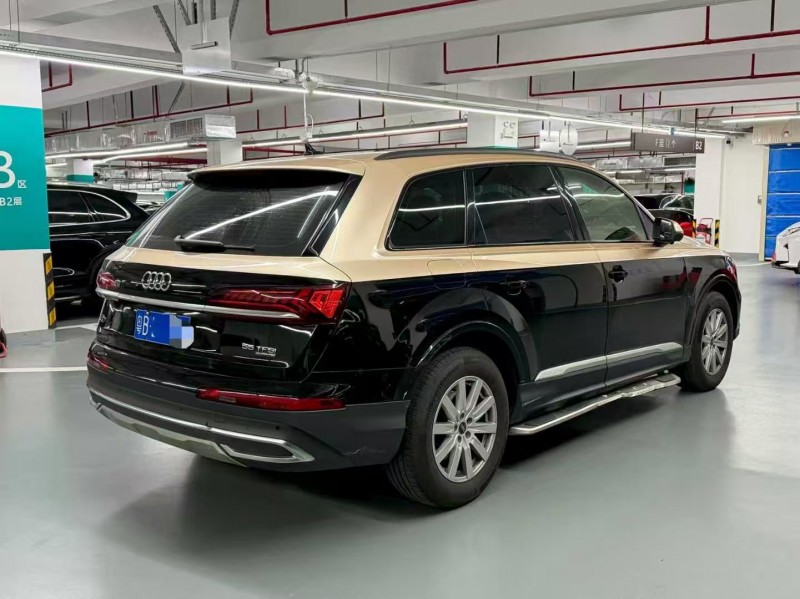 广州22年奥迪Q78
