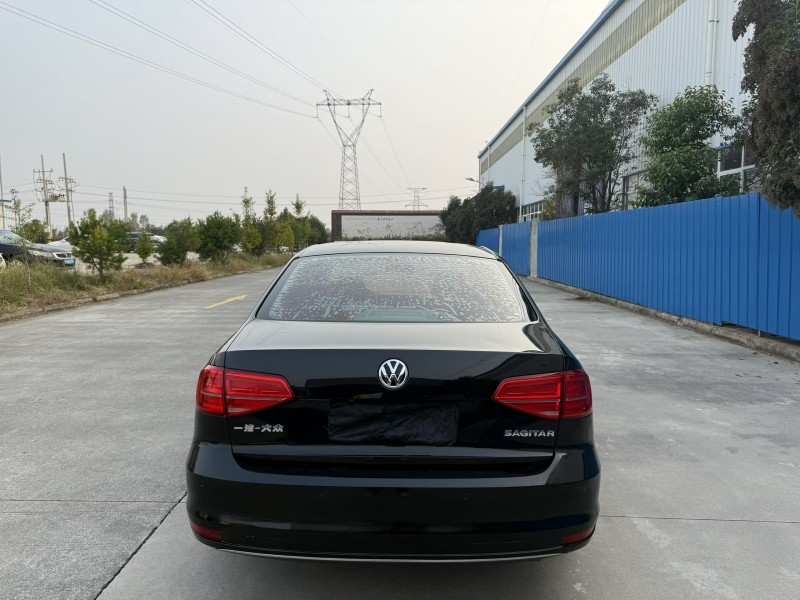 焦作17年大众速腾7