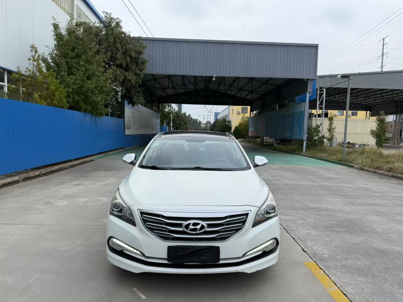 焦作17年现代名图1