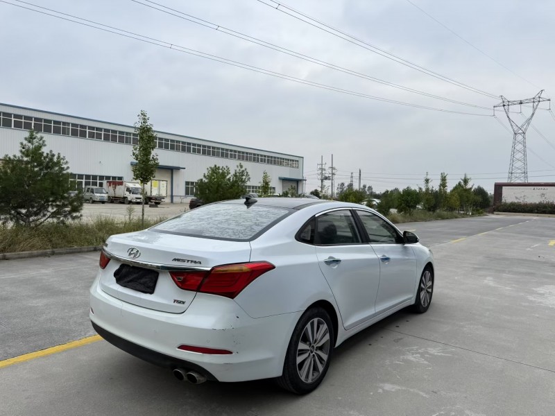 焦作17年现代名图9