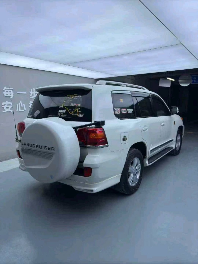 惠州13年丰田兰德酷路泽9