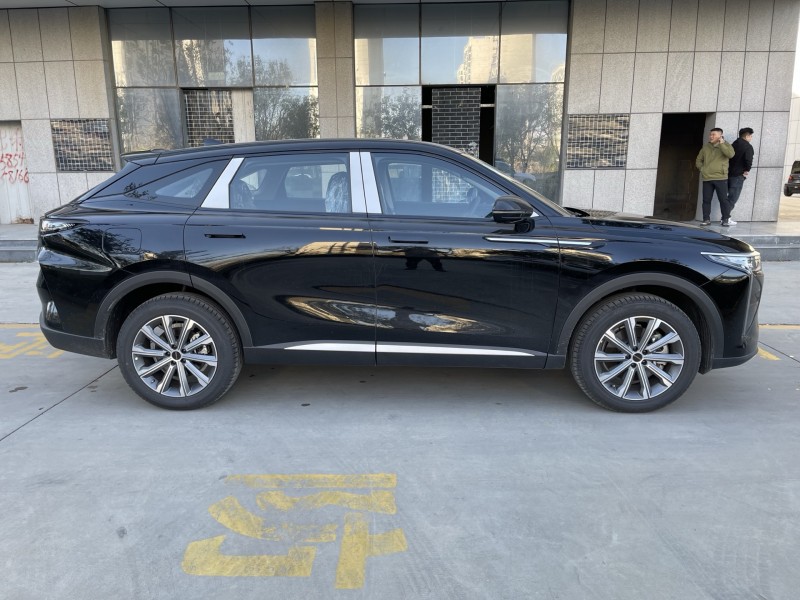 济宁25年奇瑞星途8