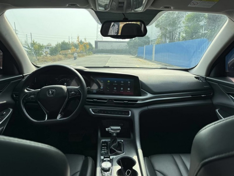 焦作20年长安汽车CS755