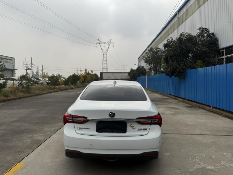 焦作20年别克威朗7