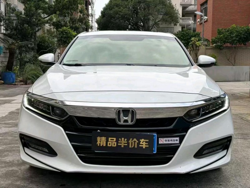 东莞21年本田雅阁1