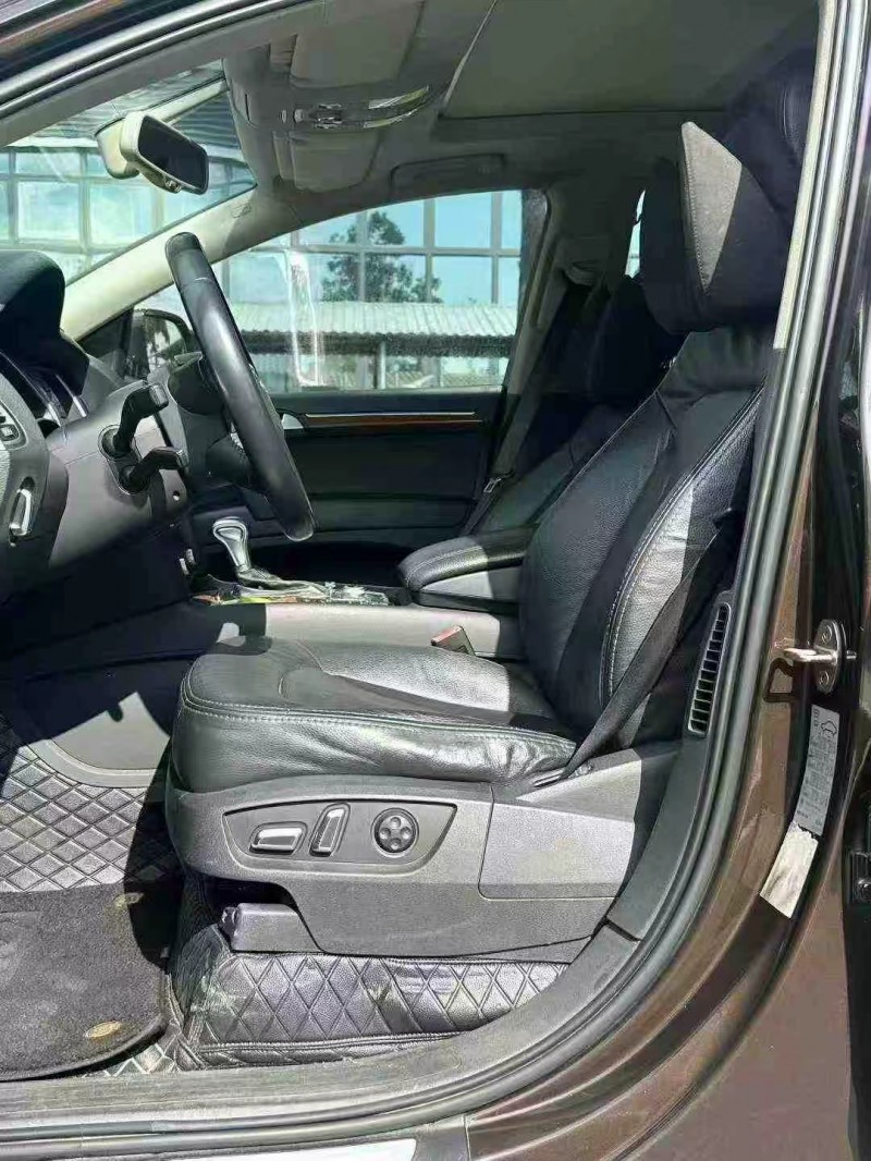 东莞15年奥迪Q74