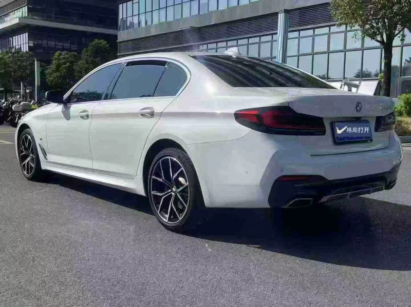 东莞22年宝马5系8