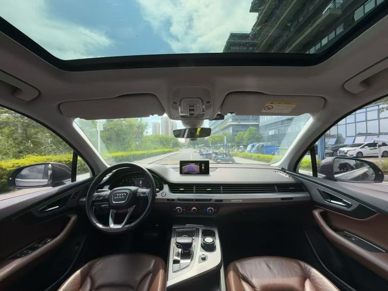 东莞16年奥迪Q75