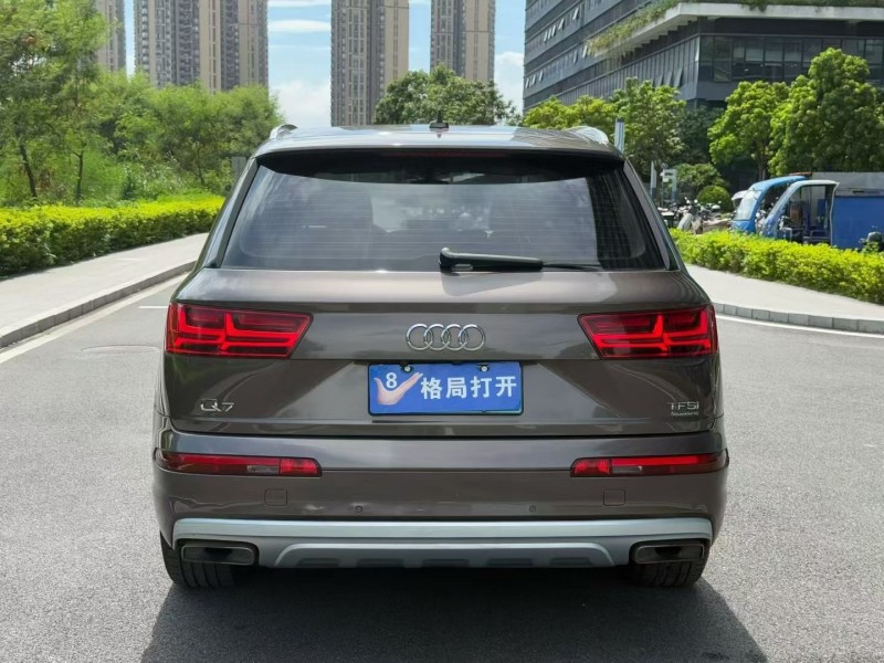 东莞16年奥迪Q79