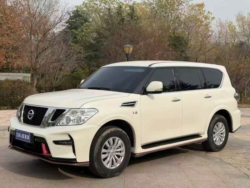 济南18年日产途乐3