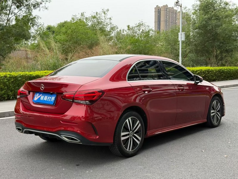 东莞19年奔驰A8