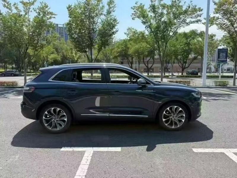 连云港21年林肯航海家3