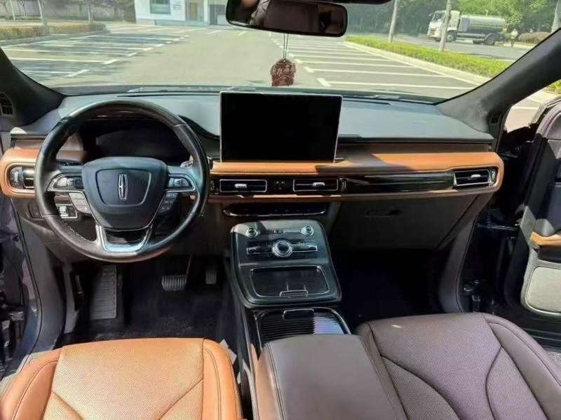 连云港21年林肯航海家7