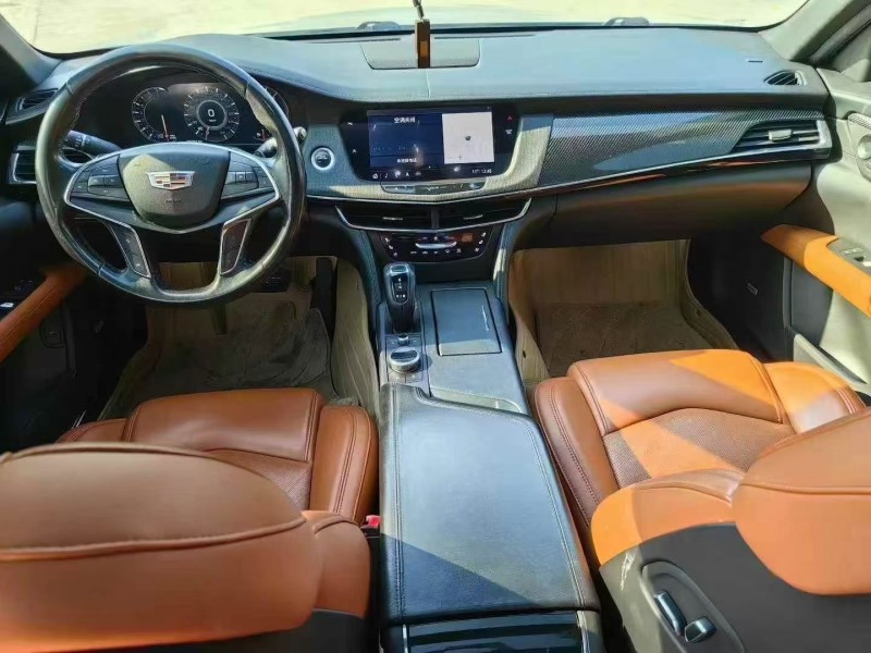 枣庄19年凯迪拉克CT66