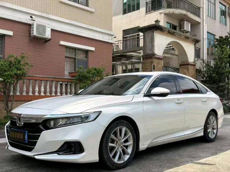 东莞22年本田雅阁2