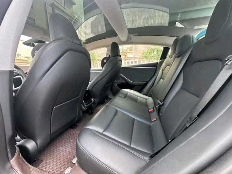 东莞23年特斯拉MODEL 35