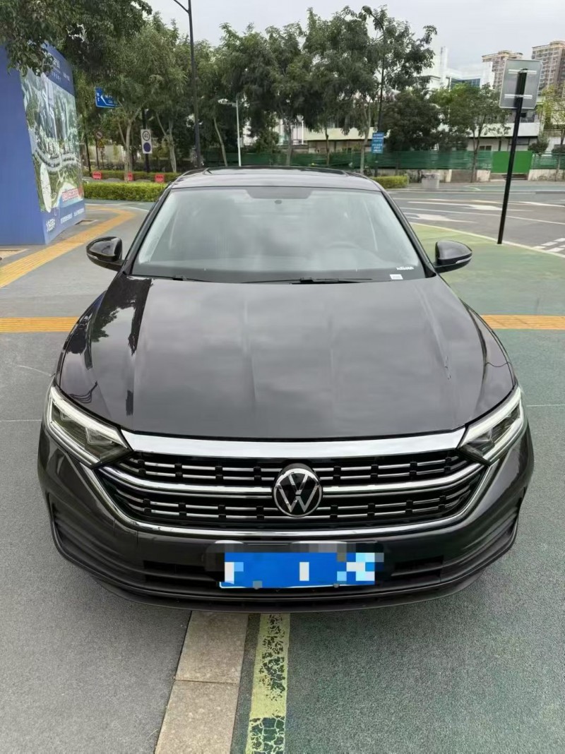 厦门25年大众速腾1