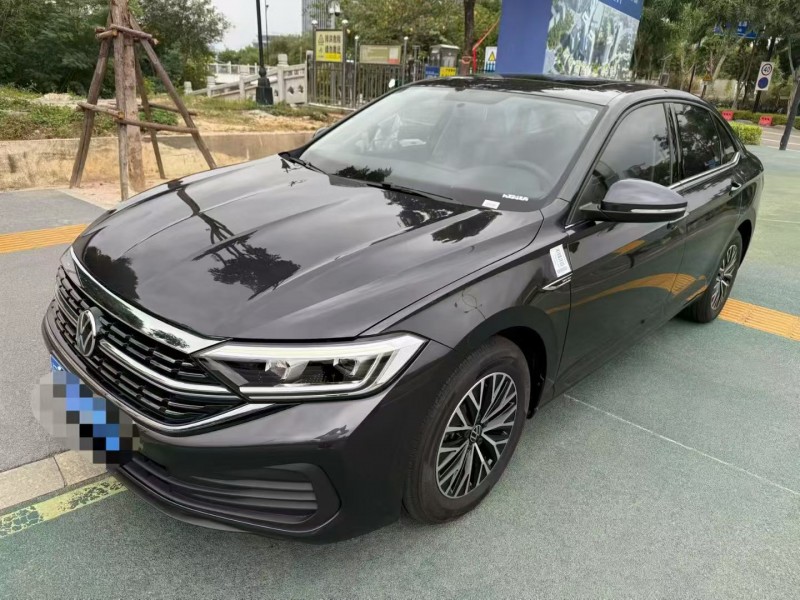 厦门25年大众速腾2