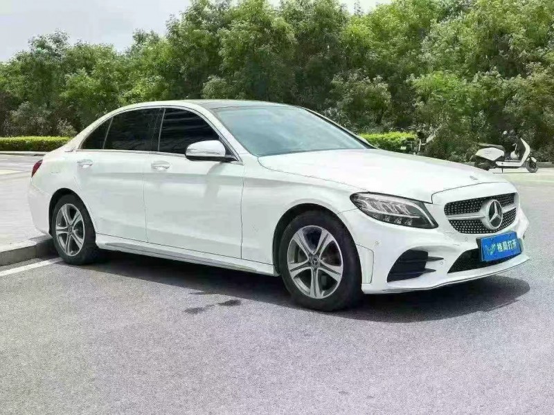 东莞19年奔驰C2