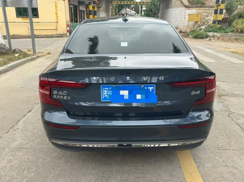 厦门24年沃尔沃S60L8