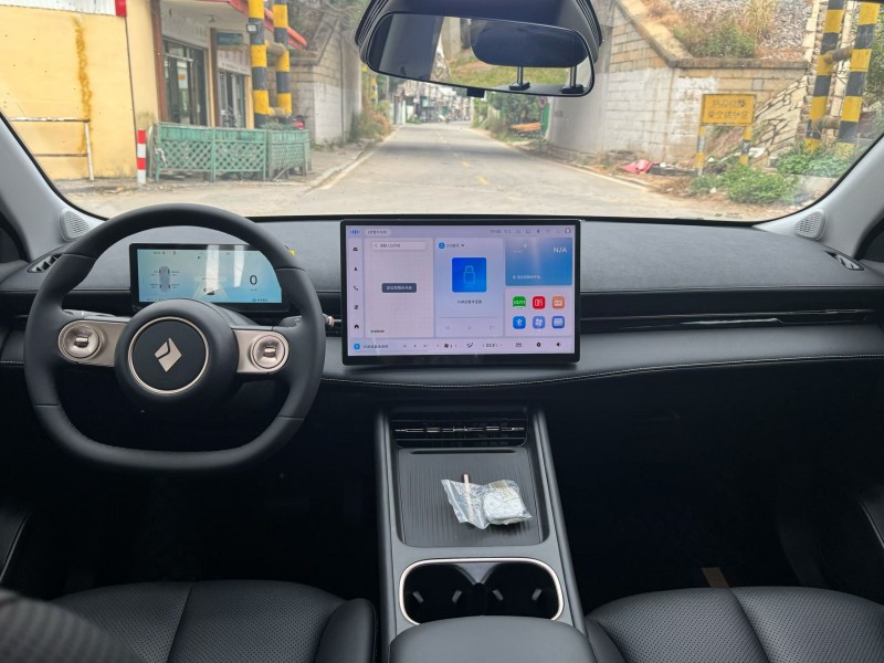 厦门25年宝骏云海4