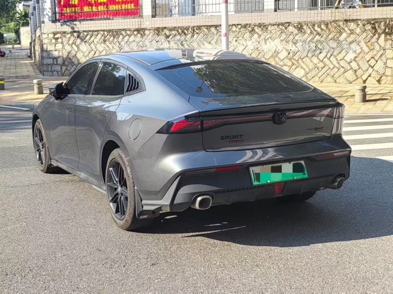 厦门23年长安汽车UNI4