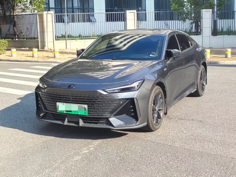 厦门23年长安汽车UNI6