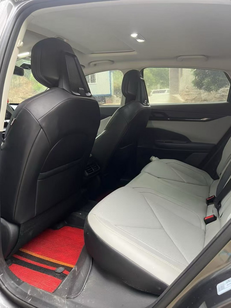 厦门23年长安汽车UNI8