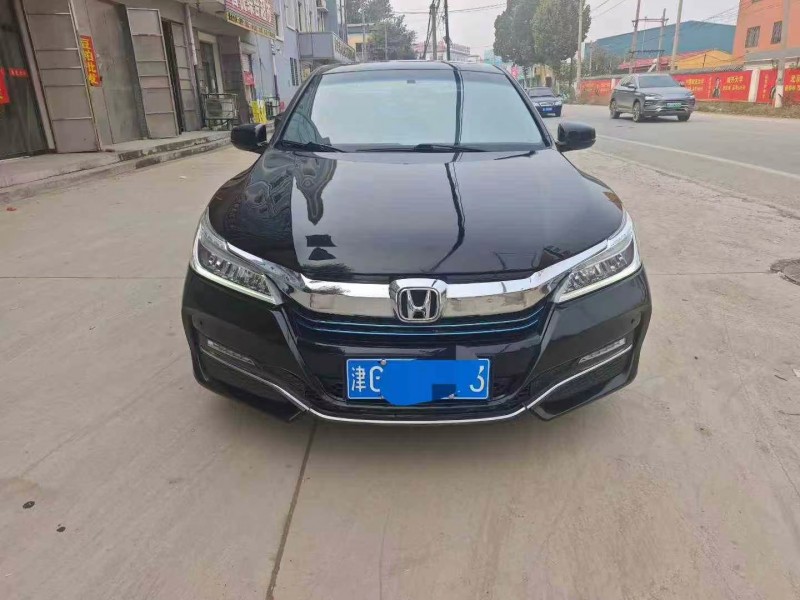 保定19年本田雅阁1