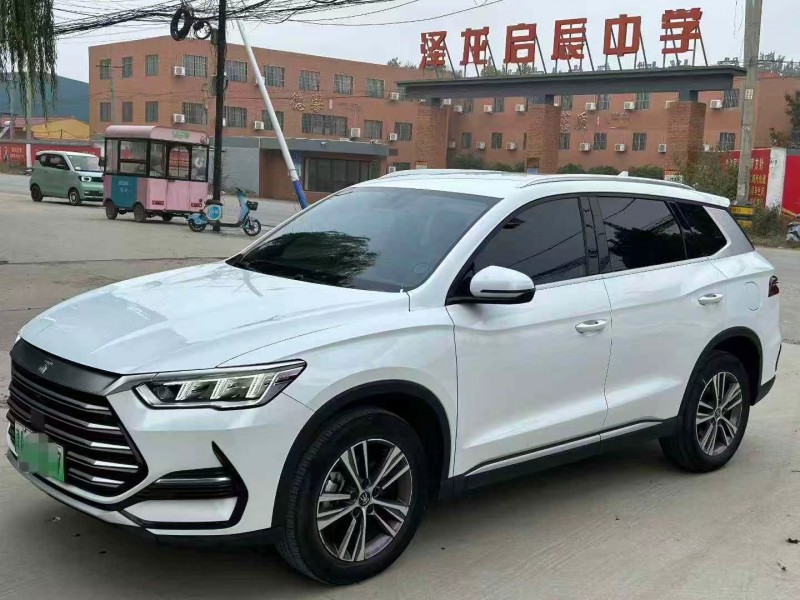 保定22年比亚迪宋2