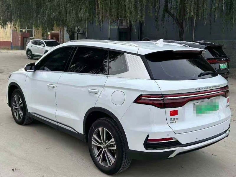 保定22年比亚迪宋5