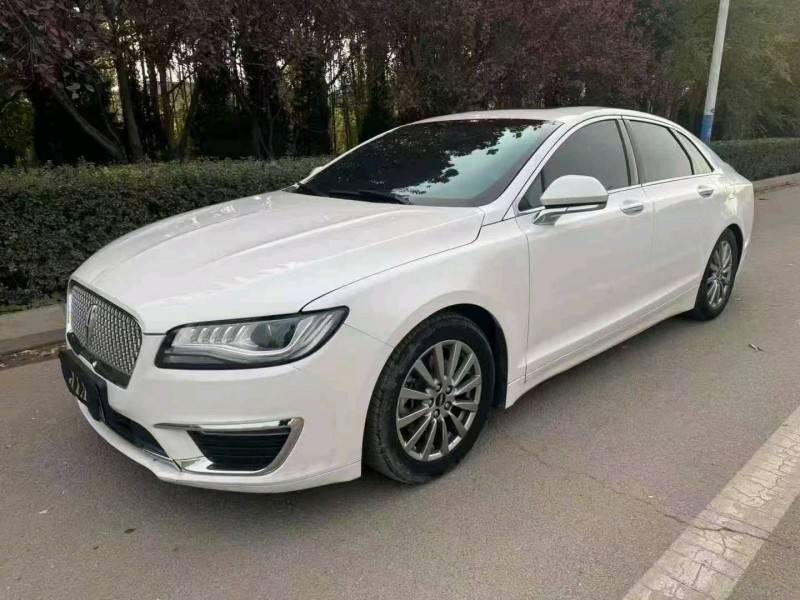 青岛21年林肯MKZ3