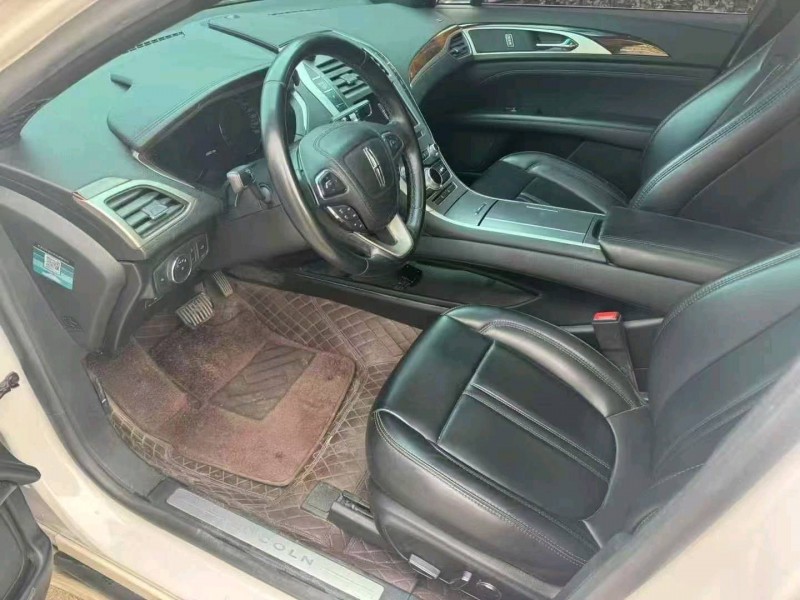 青岛21年林肯MKZ4