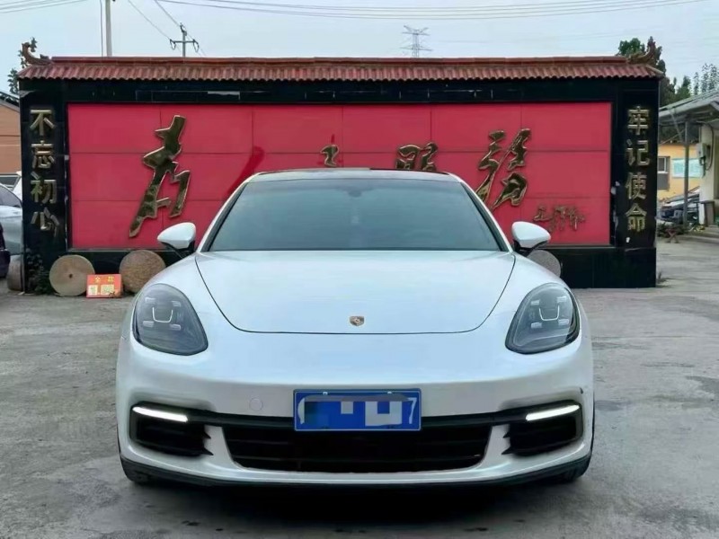 淄博18年保时捷帕拉梅拉1