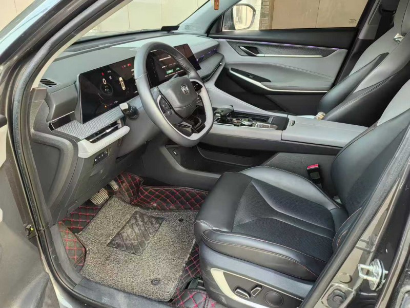 保定22年长安汽车CS758