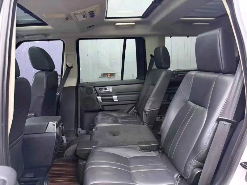 淄博15年路虎发现5