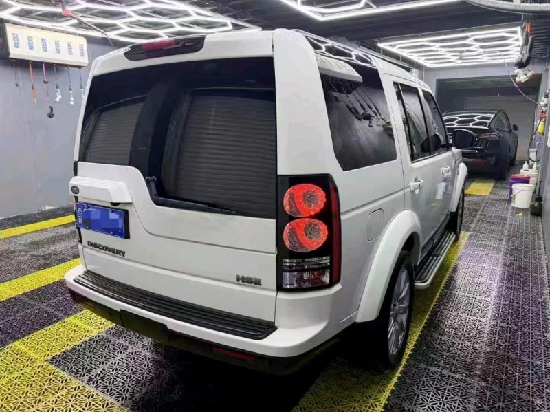 淄博15年路虎发现8