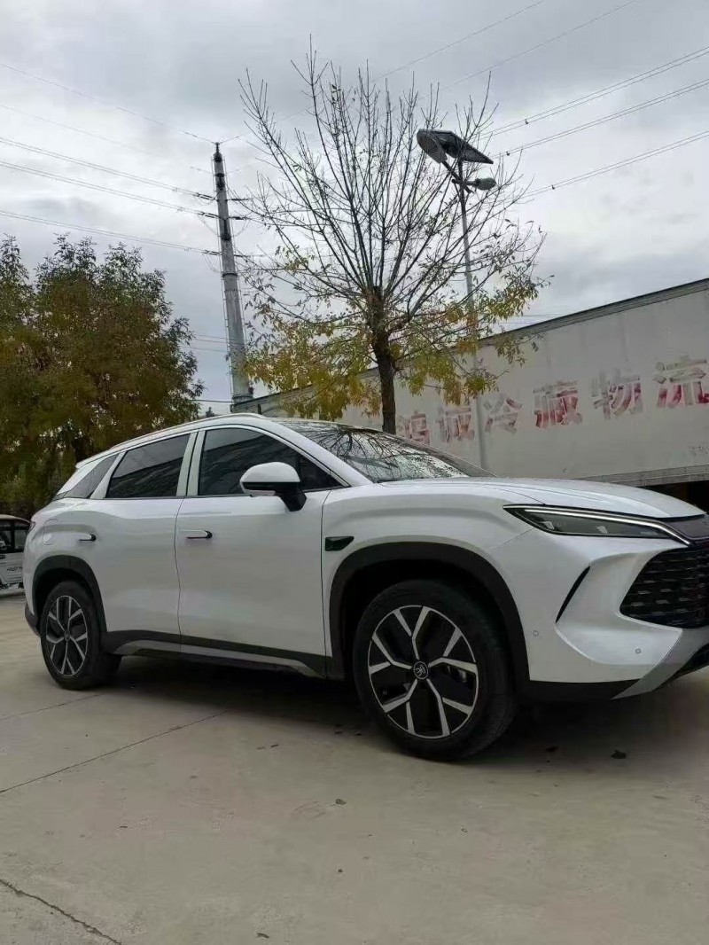 潍坊25年比亚迪宋3