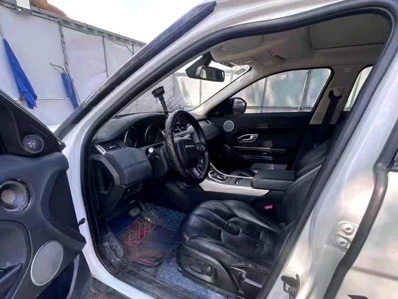 青岛15年路虎极光6