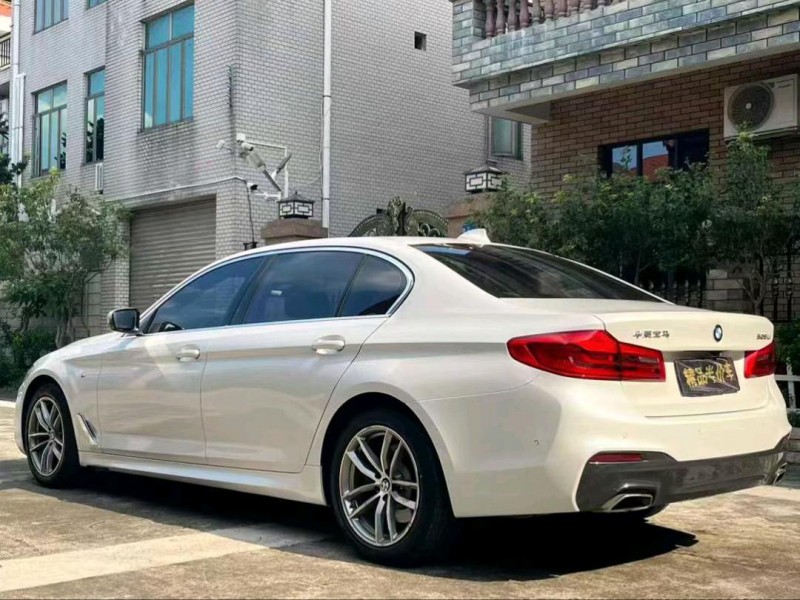 东莞20年宝马5系9