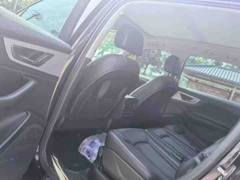 保定17年奥迪Q77