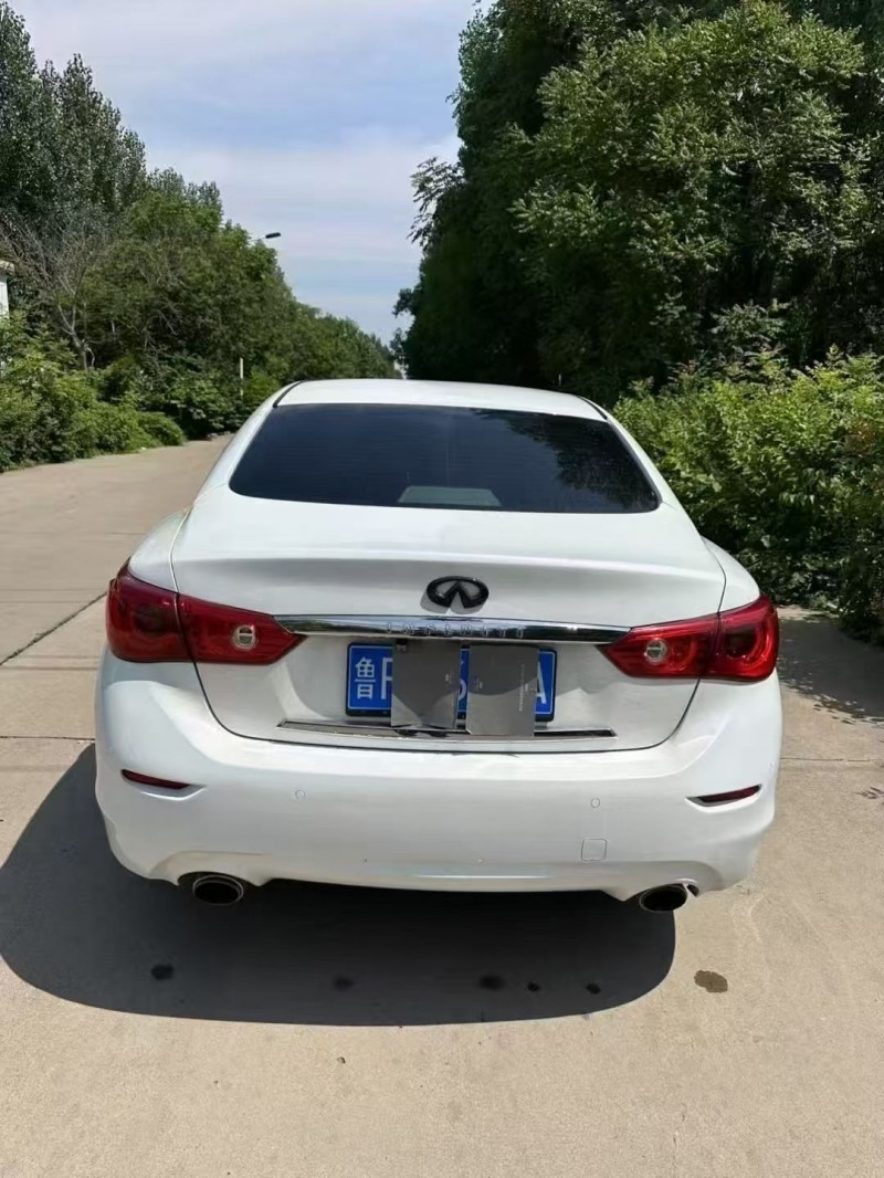 济宁17年英菲尼迪Q50L9