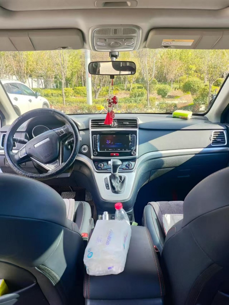 西安20年哈弗M64