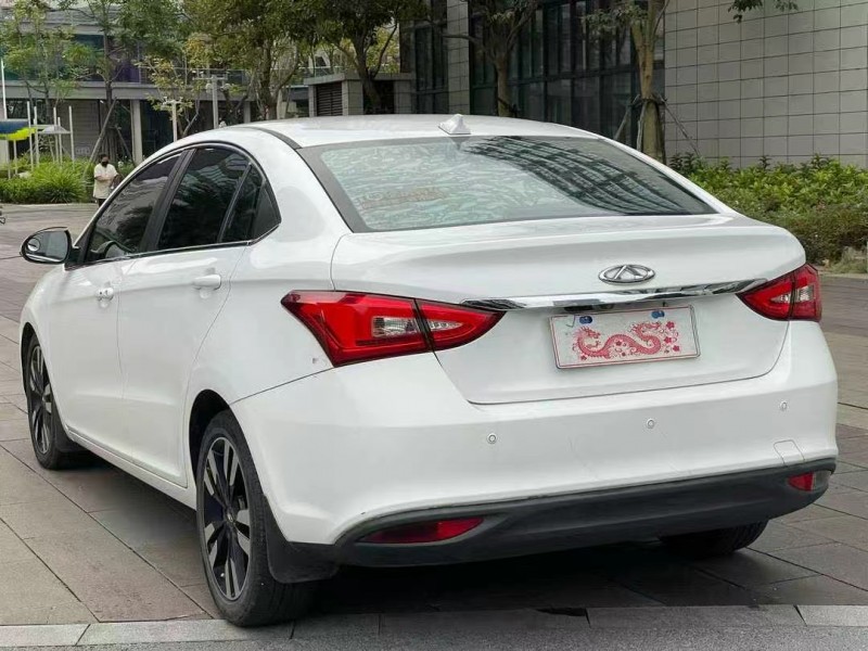 佛山18年奇瑞艾瑞泽8