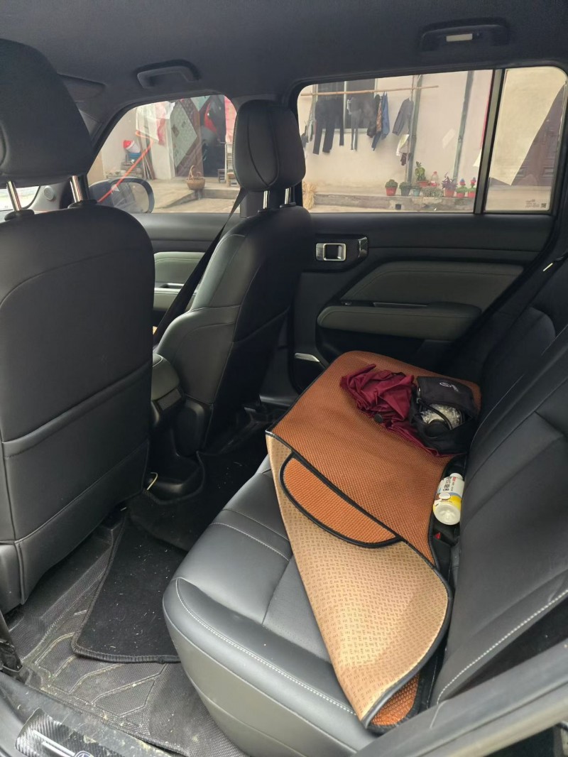 苏州24年宝骏悦也4