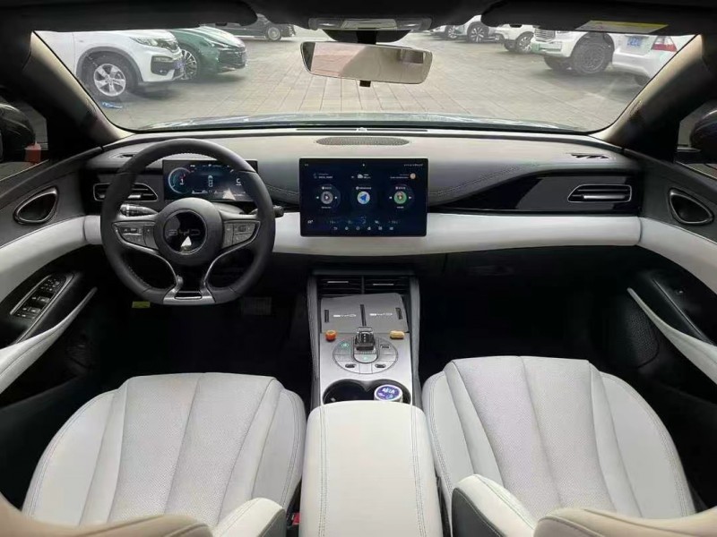 佛山25年比亚迪海豹4